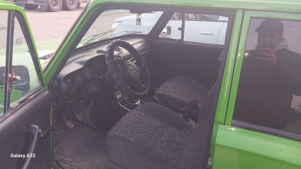 Жугули 1982 йил...