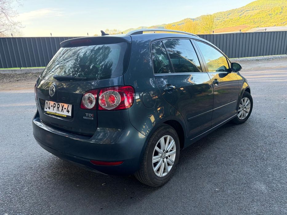 2011 vw golf plus 1.6 tdi 105 cp Automat