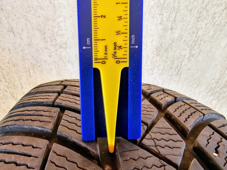 Set roti iarna VW SKODA anvelope VREDESTEIN 215 65 R17 profil 7mmDOT21