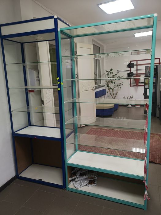 Витрина стеклянные