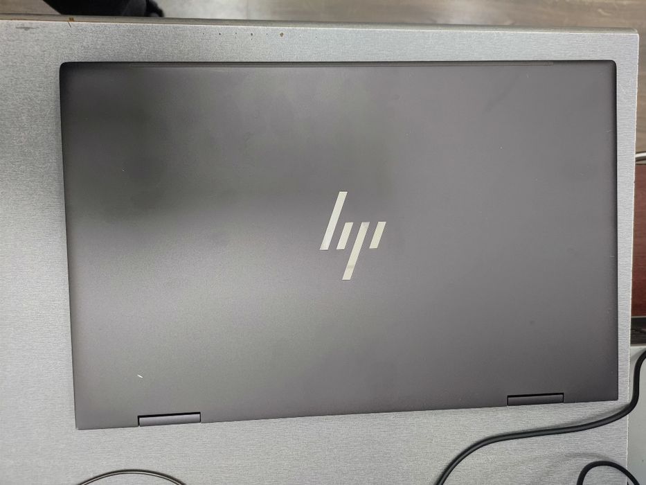 HP 15 ENVY | RYZEN 7 5825U | 16 RAM| 256 nvme