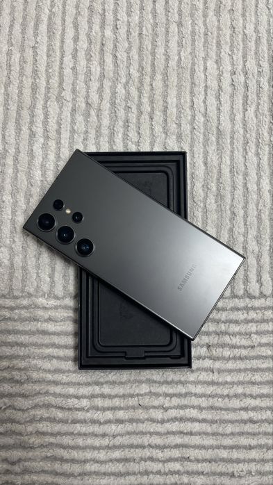 Samsung s24 ultra 256гб
