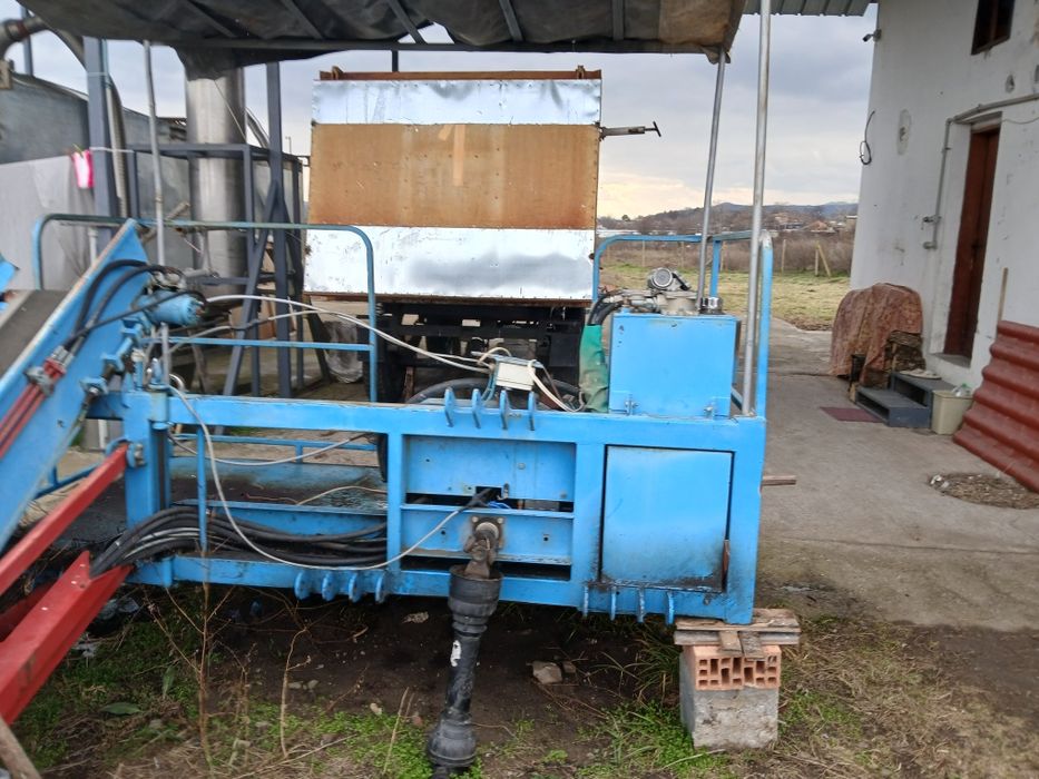 Продавам косачка за лавандула