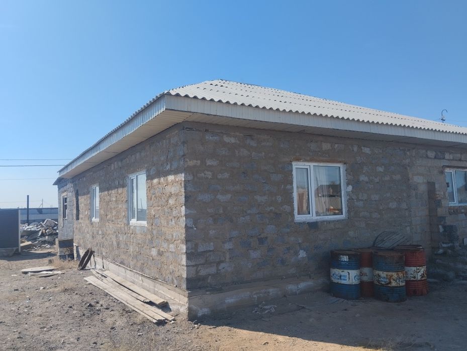 Продается дом в рабочем поселке с центральном отоплением
