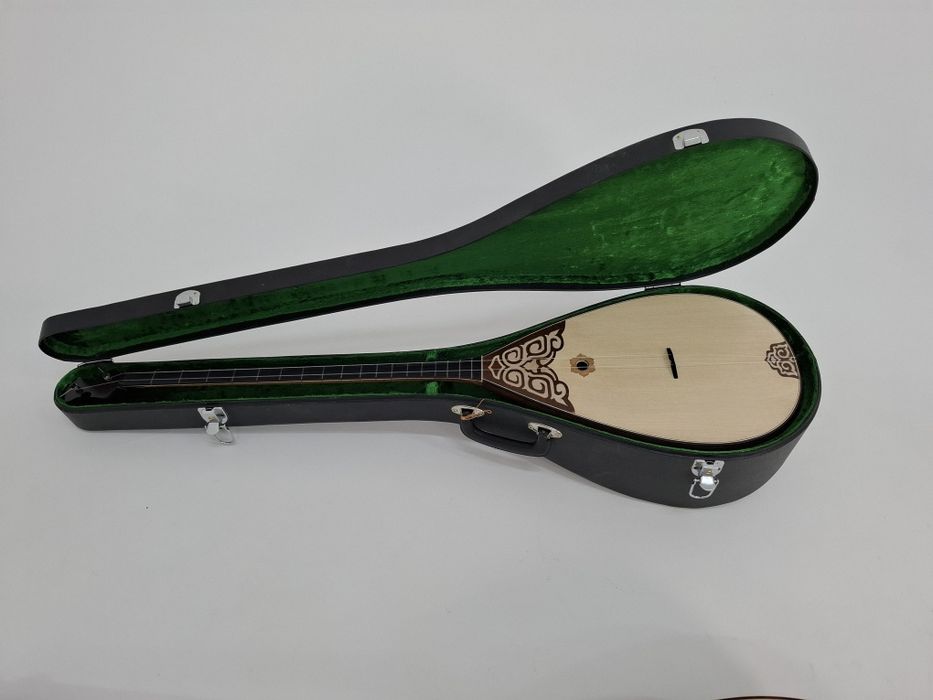 Домбыра тенор.  Мастеровая , профссиональная