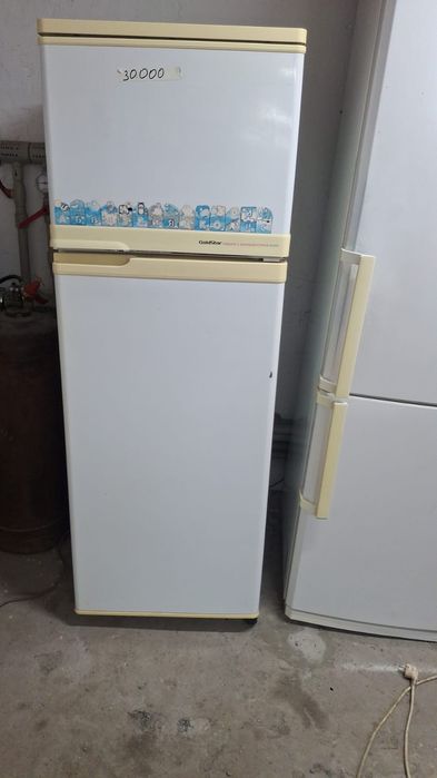 Продам холодильник