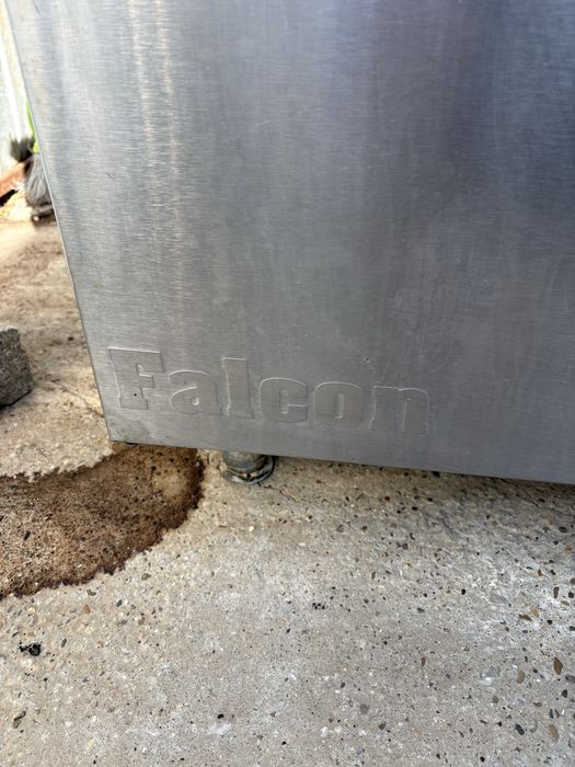 Aragaz profesional Falcon