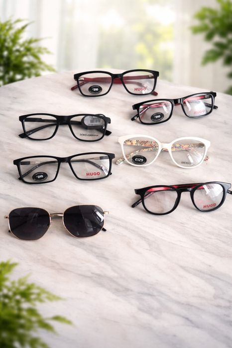 Rame ochelari adusi din uk