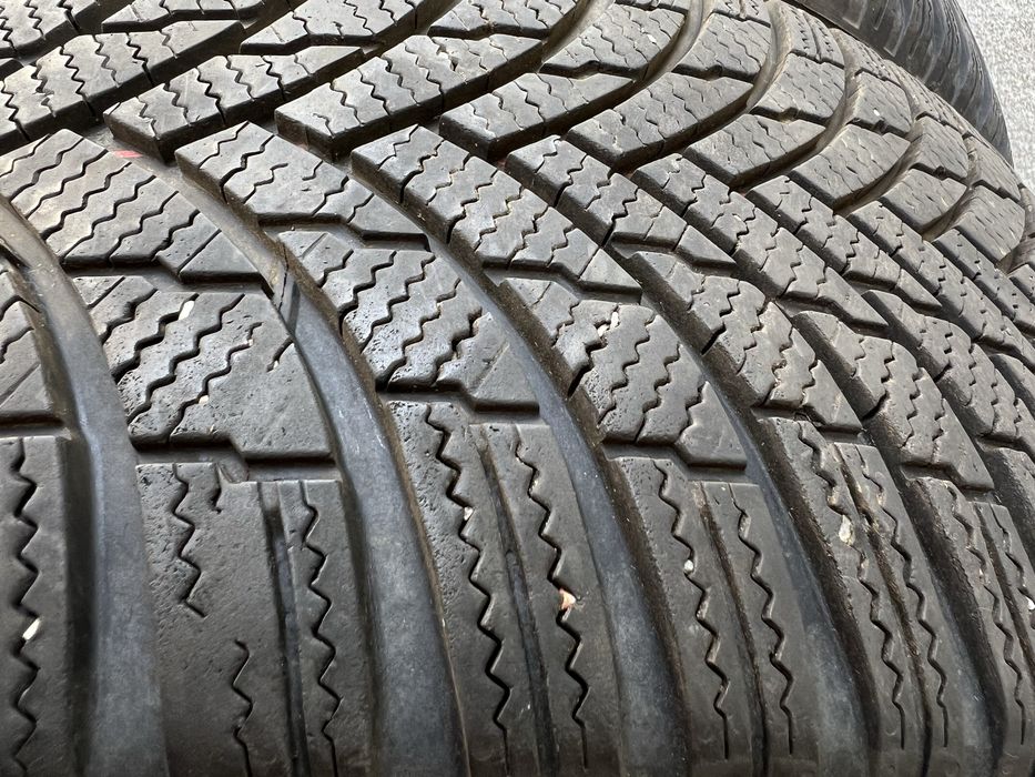 Firestone WinterHawk 4 225/55 R18 102V dot 2024