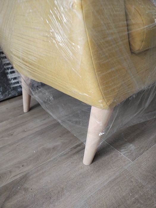 Vând 2 buc fotolii noi