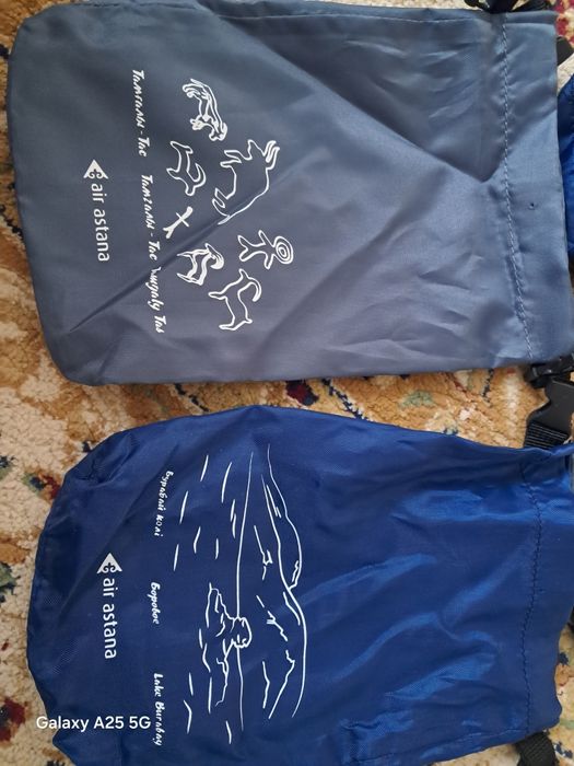 Сумочки с этно рисунком с застёжкой.