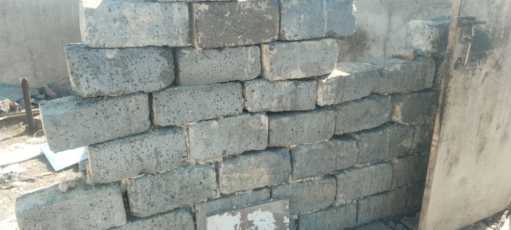 Продам шлакоблоки 150 тг