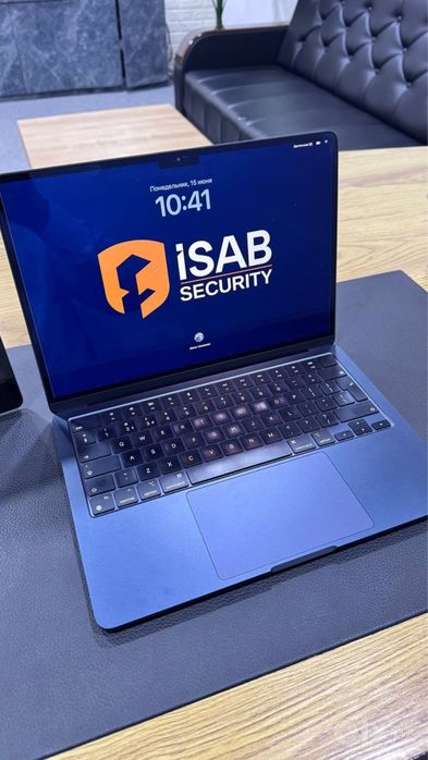 MacBook Air m3, 13inch, 8GB