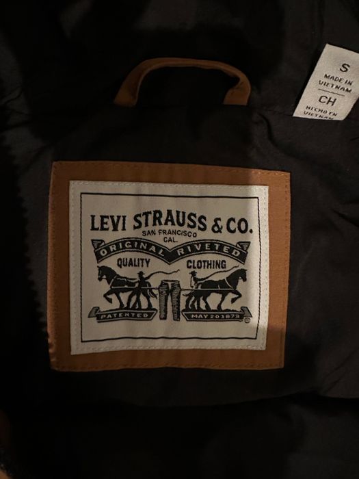 Зимняя куртка Levi's длинная Original