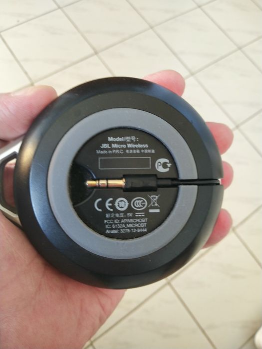 Bluetooth колонка JBL