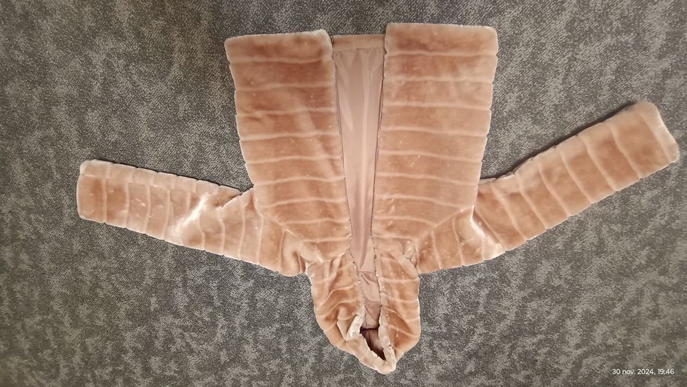 Geaca fete imblanita