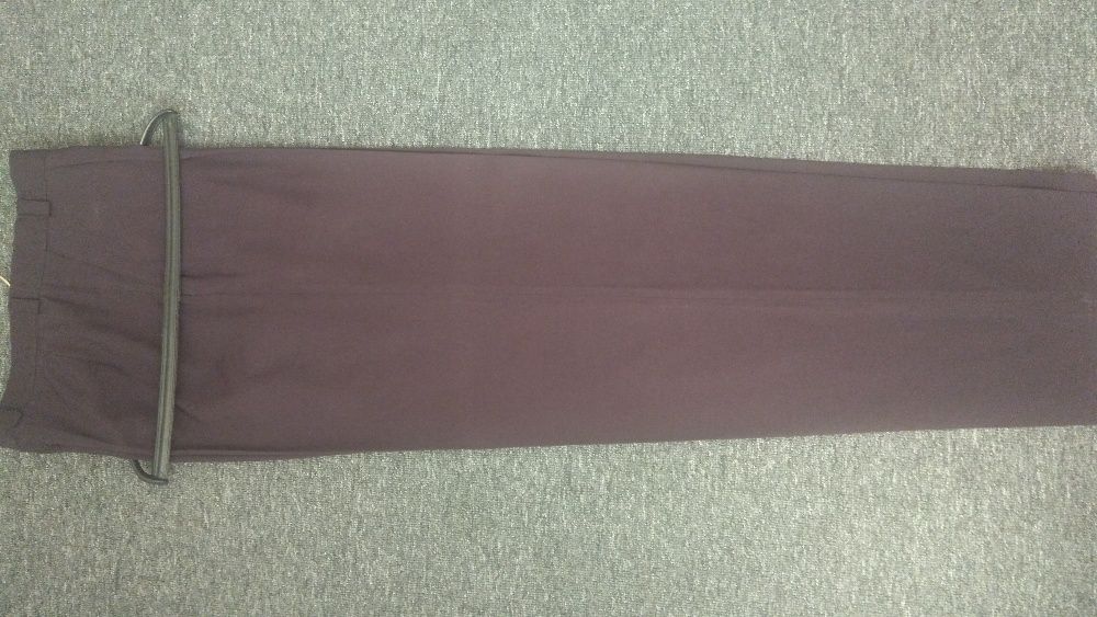 Абитуриентски костюм