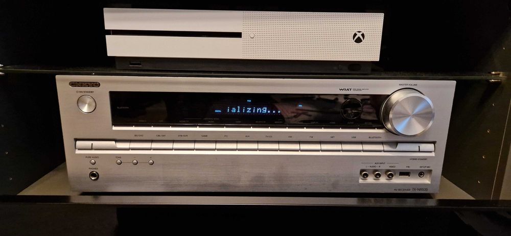 Vând Onkyo TX-NR535 – Amplificator AV 5.2, Wi-Fi, Bluetooth, 4K – stare foarte bună