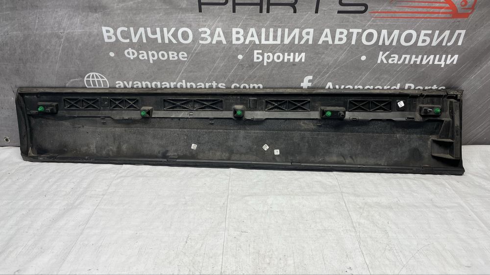 Seat Ateca 16- декоративна лайстна предна дясна врата