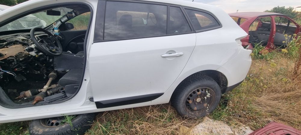 usa stanga spate renault megane 3 break