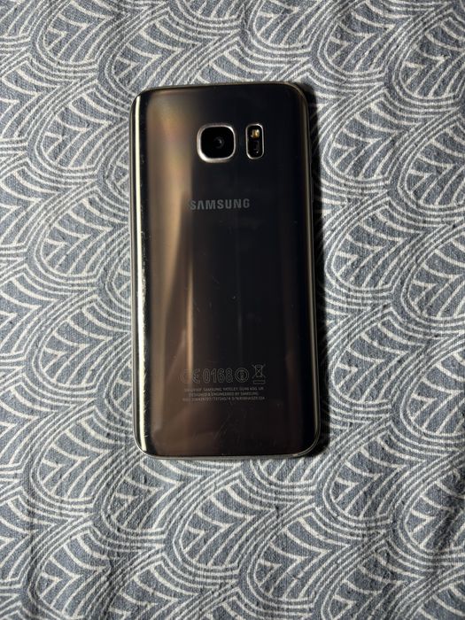 Samsung S7 - custom ROM - 64gb - gold