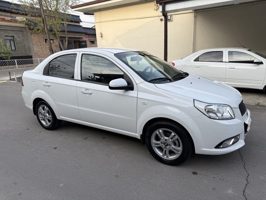 Nexia 3 sotuvda holati zor