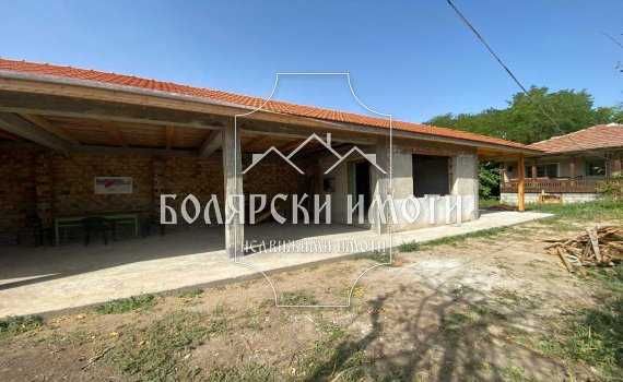 Продава се Къща в с. Хотница, Област Велико Търново - 200 кв.м за 275 €/кв.м - Снимка #2