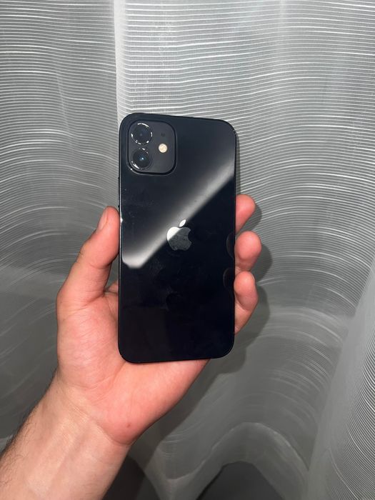 iPhone 12 128gb.