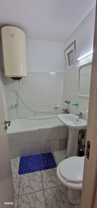 Doua camere in zona sediu politie.