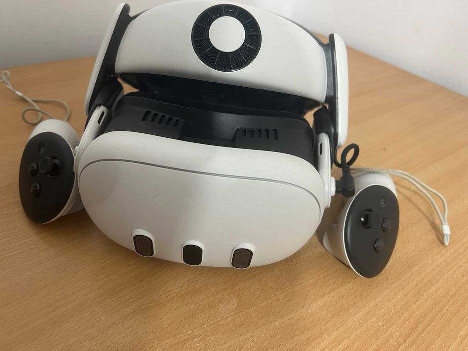 Meta Oculus Quest 3 512GB + Accesorii