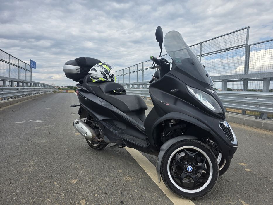 Piaggio MP3. An 2016 Se conduce cu permis cat. B