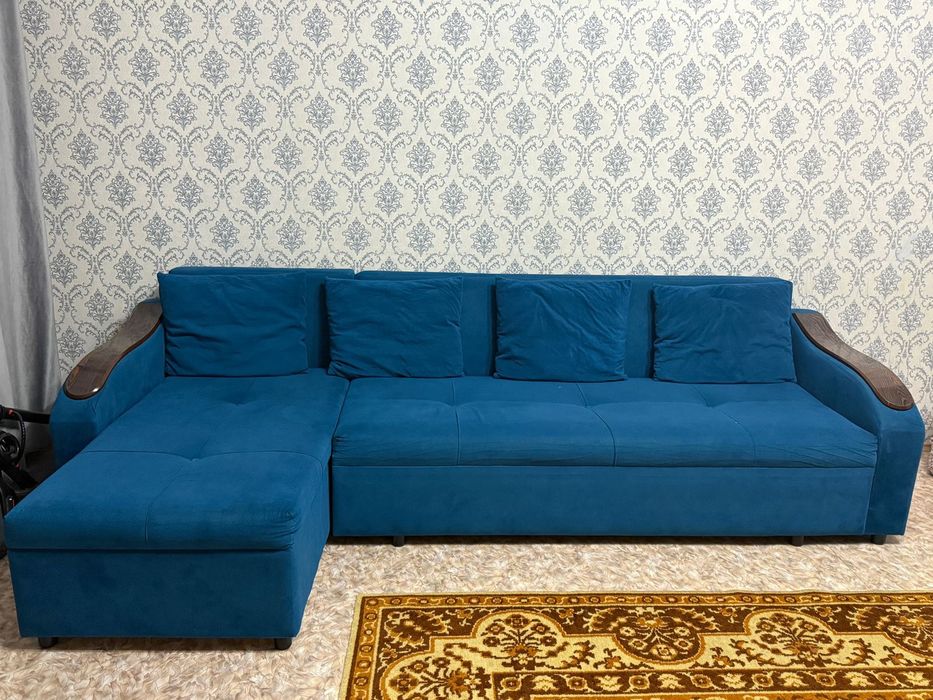 Продам диван.хороший состояние.