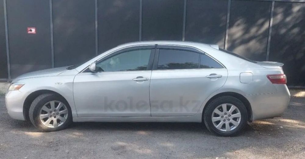 Камри 40 сатылады