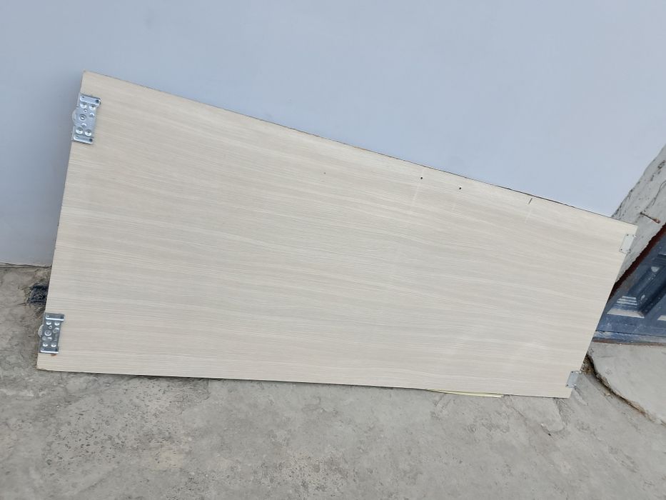 Mebel eshigini tekinga beraman