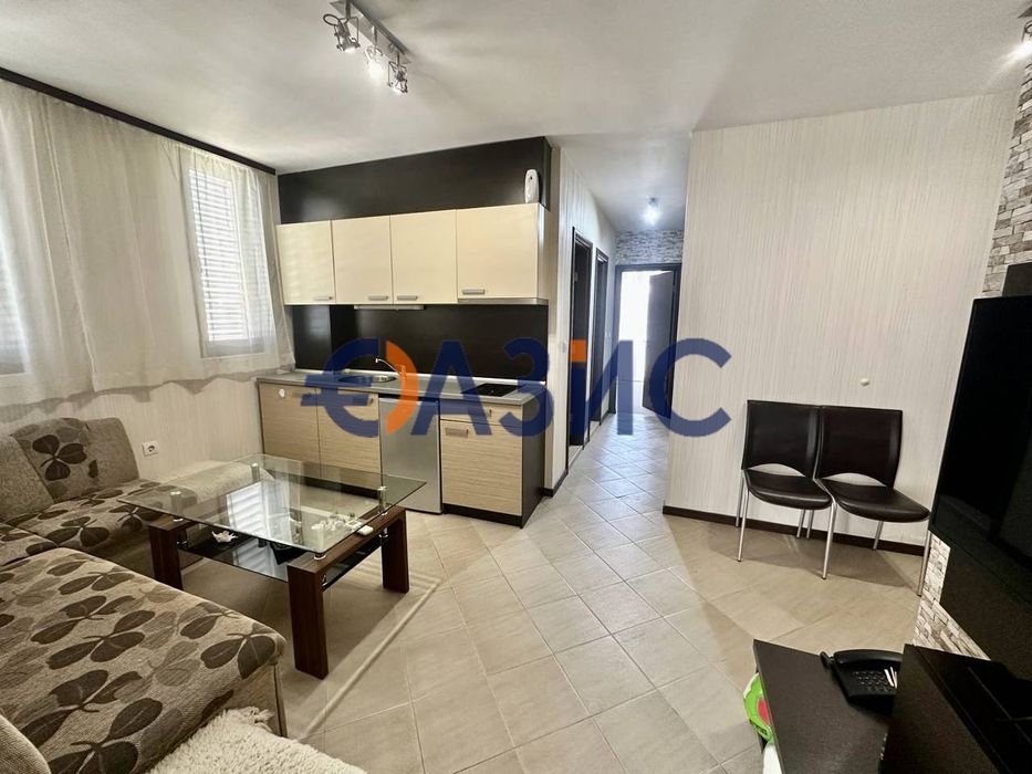 Продава се Тристаен апартамент в к.к. Слънчев бряг - 75 кв.м за 1346 €/кв.м - Снимка #6