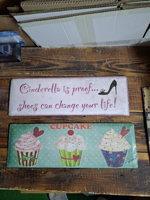 Метални табели различни