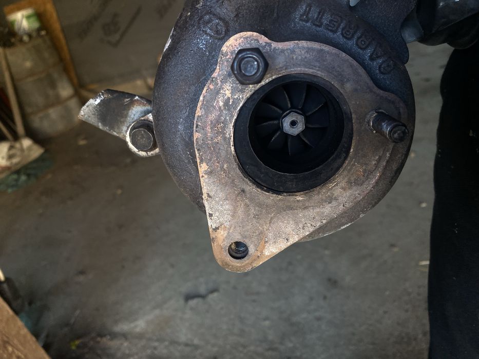 Vând turbo 1.9 pdti