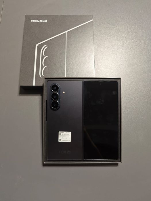 Samsung Galaxy Z fold 7 12/256