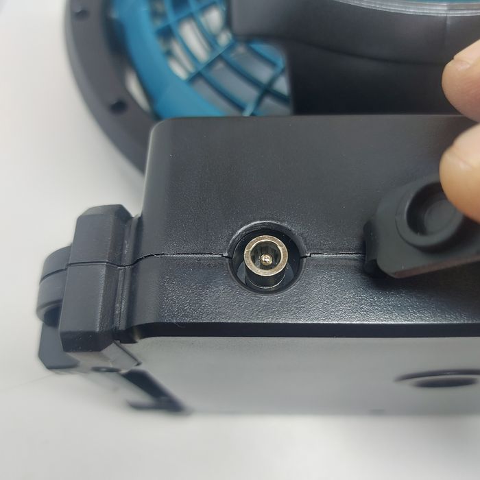 Акумулаторен вентилатор Makita DCF102Z