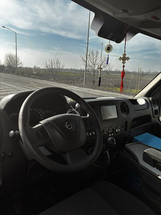 Vand  urgent opel movano cu lift 2019