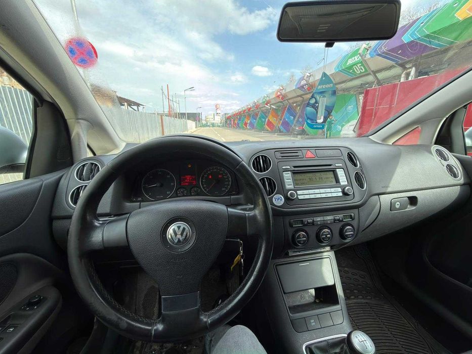 VW Golf 5 Plus 2.0 TDI 140 CP