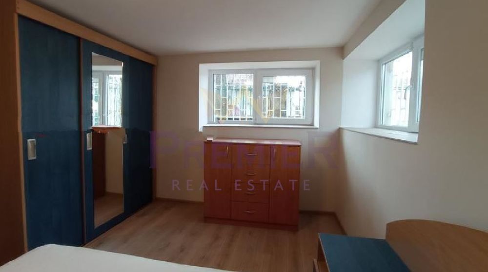 Дава се под наем Къща в Варна, Колхозен пазар - 60 кв.м за 459 € - Снимка #6