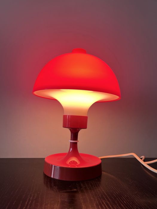 Настолна лампа / 70-те