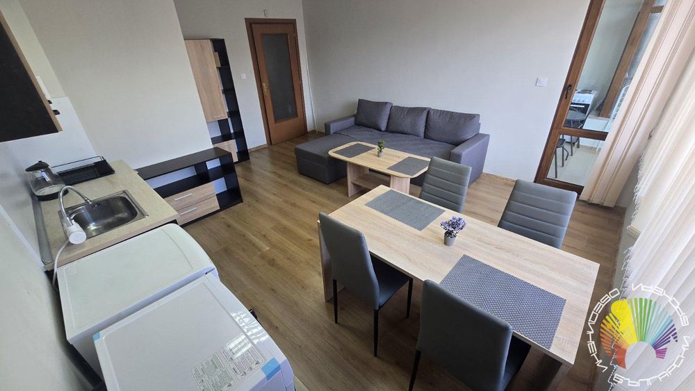 Дава се под наем Двустаен апартамент в Бургас, Братя Миладинови - 67 кв.м за 408 € - Снимка #1