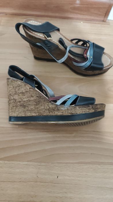 Женская обувь на лето