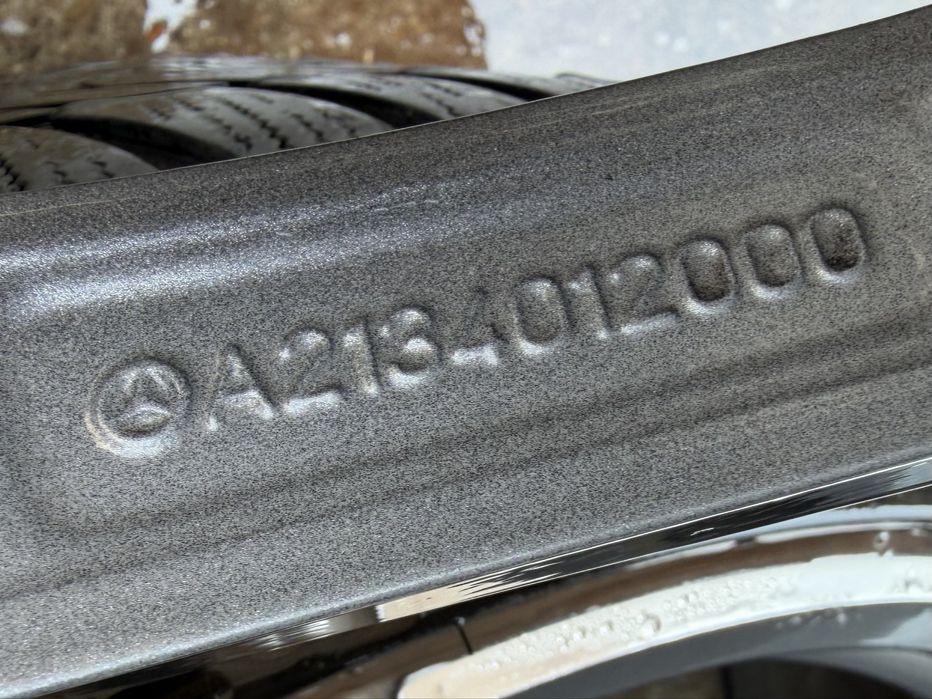 Jante / Roti Mercedes E W213 AMG : 245 40 19 / 275 35 19