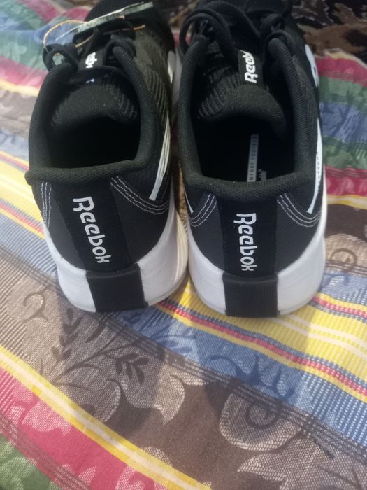 Кроссовки Reebok оригинал новый