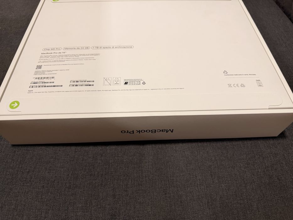 MacBook Pro 14" (2026)