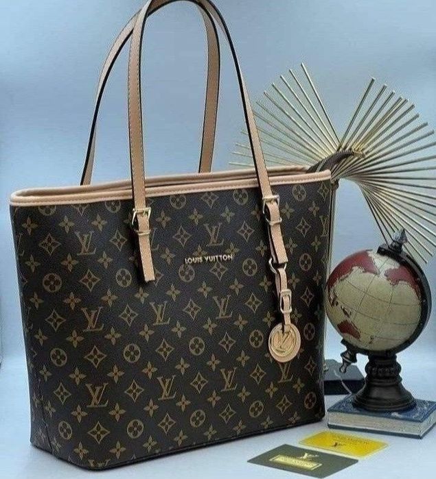 Geanta damă+portofel/set/,import Franța, saculet, etichetă