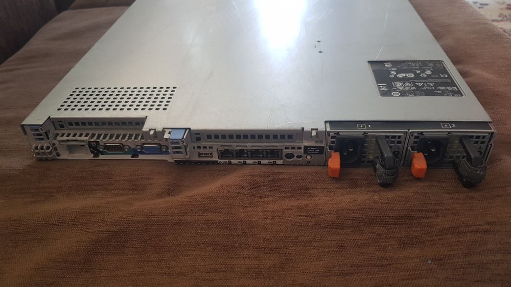 Сервер Dell PowerEdge R610